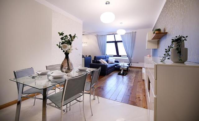 Nice Apartments Breslavia Exterior foto